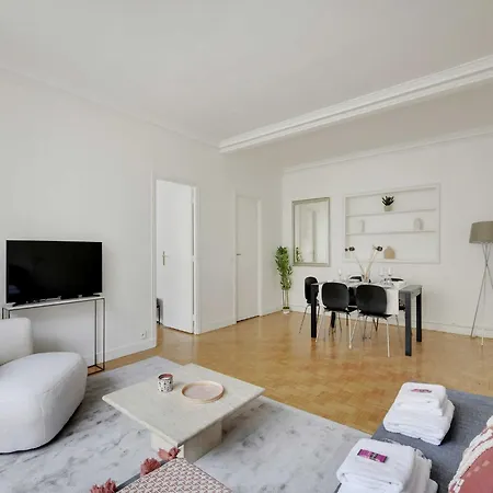 Splendid 1 Bdr 2 P Balcon - 16eme - La Muette * Paris