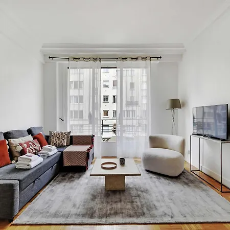 Splendid 1 Bdr 2 P Balcon - 16eme - La Muette Apartment Paris